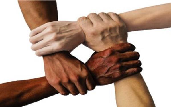 handsTogether