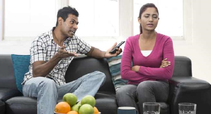 couples Fighting couples Fighting