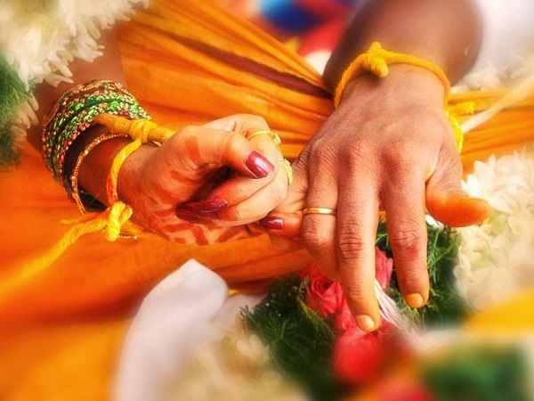 kadavul potta mudichu